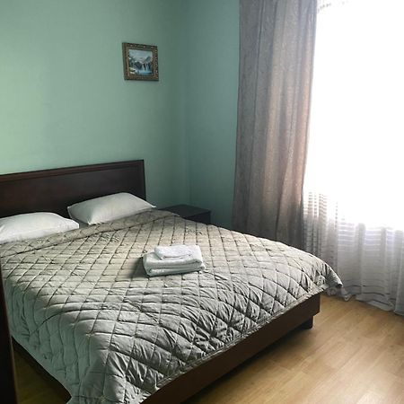 Apartments Uman Luaran gambar