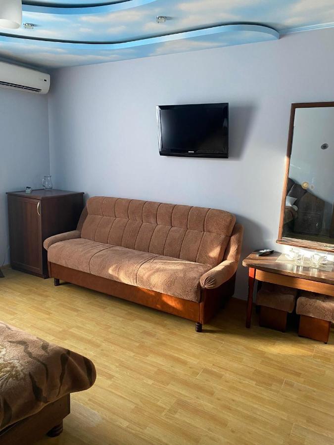 Apartments Uman Luaran gambar