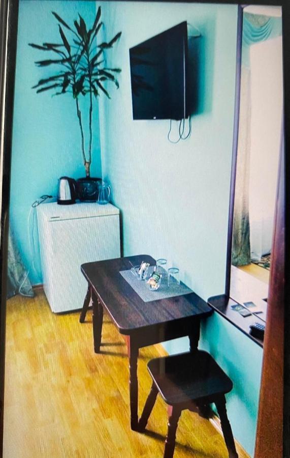 Apartments Uman Luaran gambar