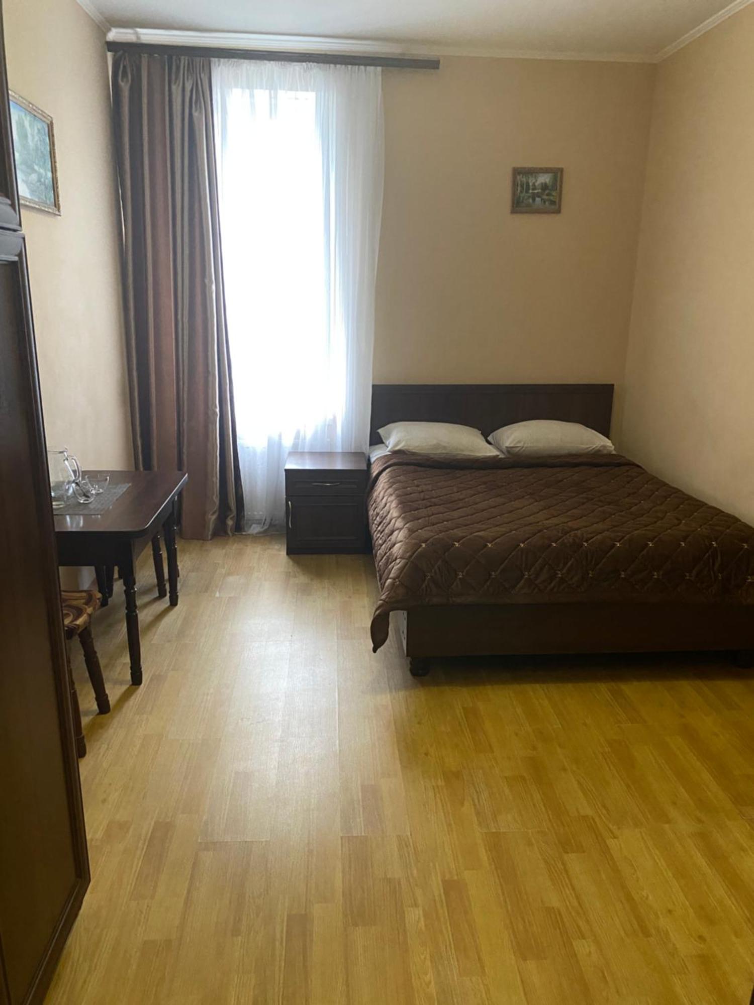 Apartments Uman Luaran gambar